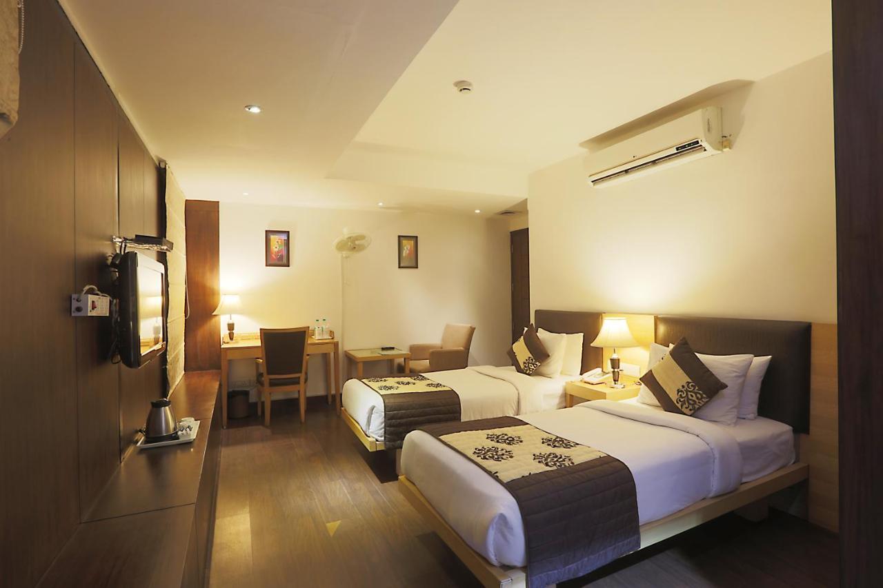 Hotel Arch Plaza - Near Yashobhoomi Convention Centre Dwarka Neu-Delhi Exterior foto
