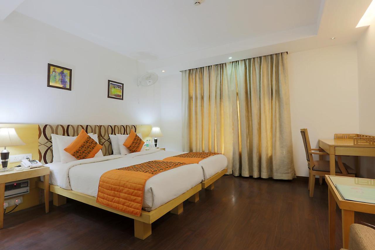 Hotel Arch Plaza - Near Yashobhoomi Convention Centre Dwarka Neu-Delhi Exterior foto