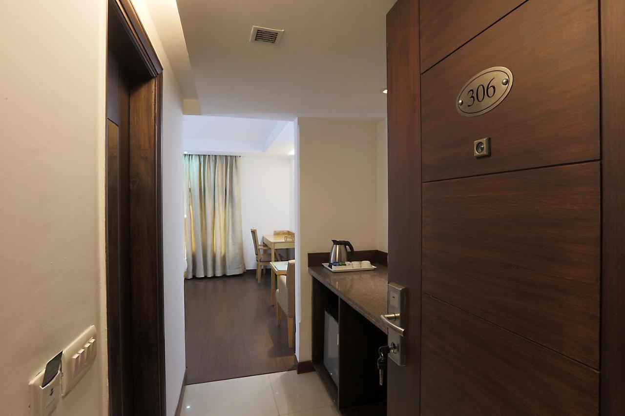 Hotel Arch Plaza - Near Yashobhoomi Convention Centre Dwarka Neu-Delhi Exterior foto